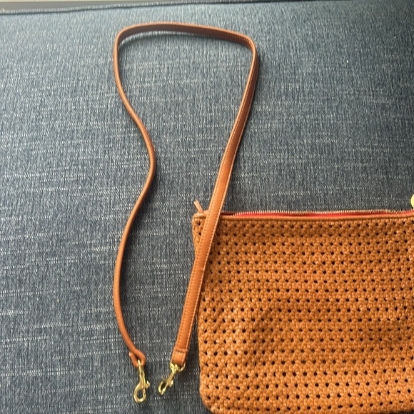 Clare V Flat Clutch with tabs in tan rattan - Picture 7 of 7